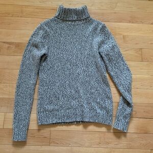 Medium weight, gray, wool Boden turtleneck sweater